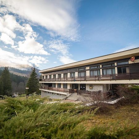 Dom Horskej Sluzby Hostel Terchova Exterior photo
