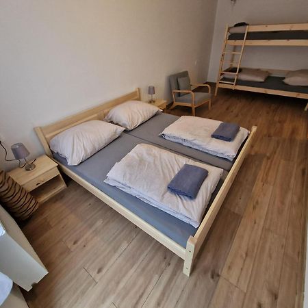 Dom Horskej Sluzby Hostel Terchova Exterior photo