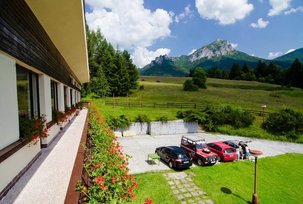 Dom Horskej Sluzby Hostel Terchova Exterior photo