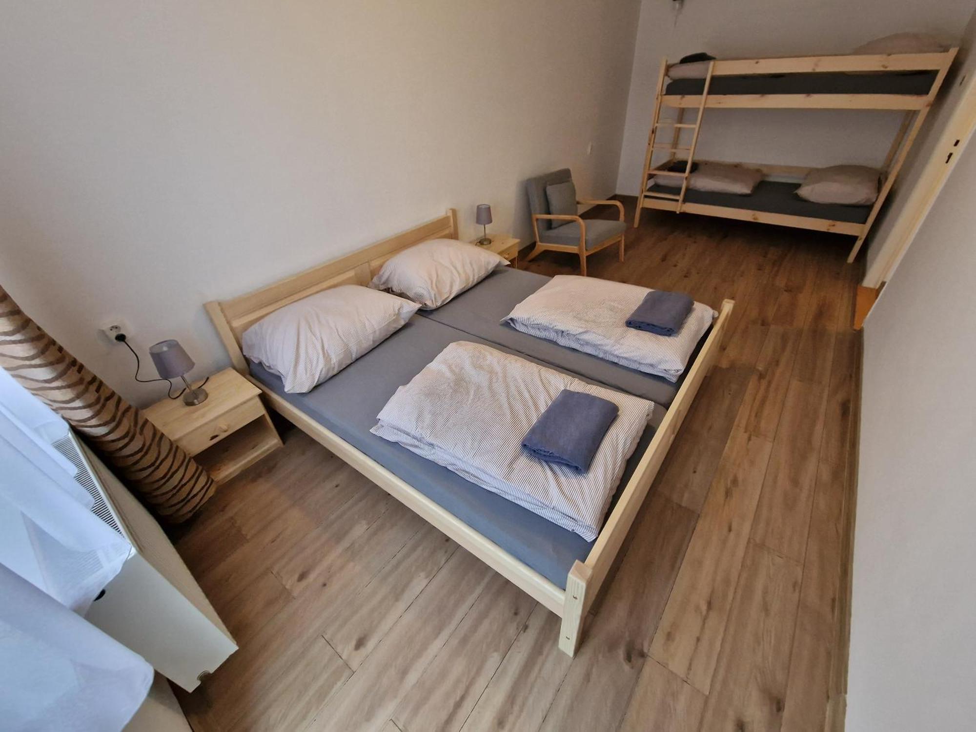 Dom Horskej Sluzby Hostel Terchova Exterior photo