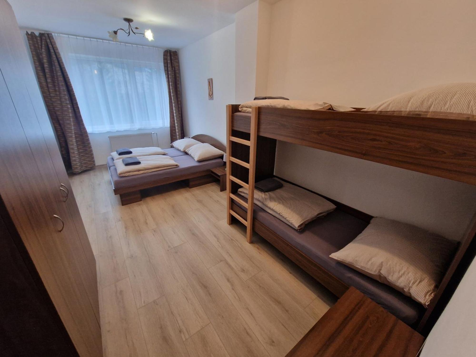 Dom Horskej Sluzby Hostel Terchova Exterior photo